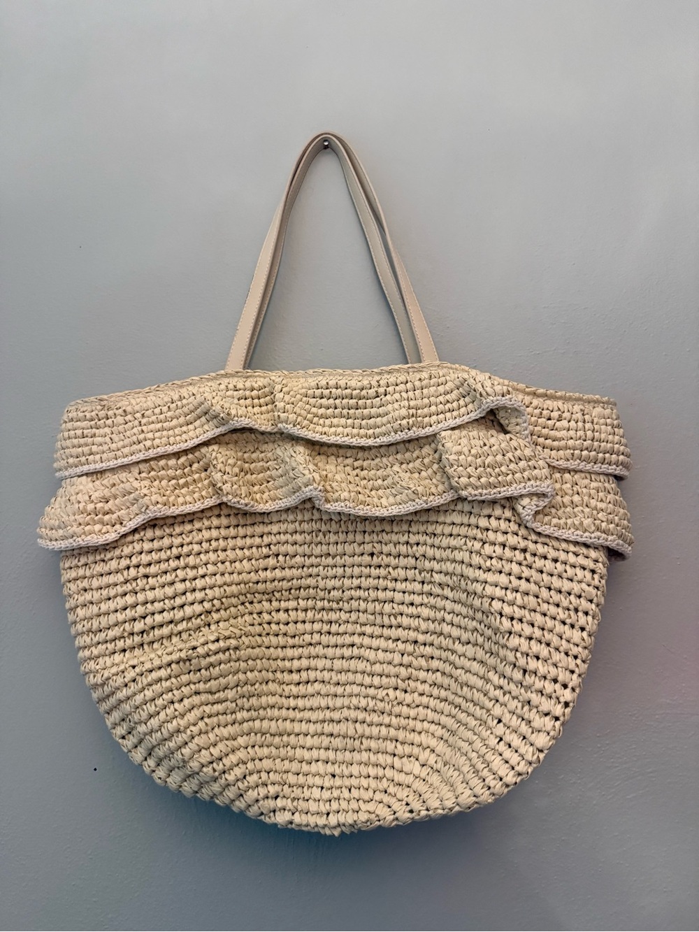 BTB Los Angeles Ruffled Straw Tote Bag in Cream with Shoulder Straps